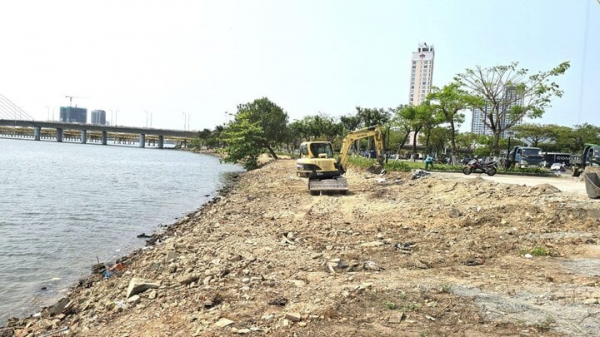 Dân phản ánh đổ xà bần ô nhiễm sông Hàn, lãnh đạo Đà Nẵng kiểm tra nóng -0