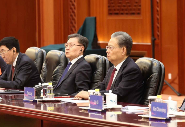Chủ tịch Quốc hội Vương Đình Huệ hội đàm với Ủy viên trưởng Nhân đại toàn quốc Trung Quốc Triệu Lạc Tế -0