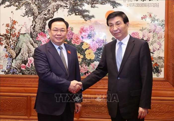Chủ tịch Quốc hội Vương Đình Huệ hội kiến Chủ tịch Chính hiệp toàn quốc Trung Quốc Vương Hộ Ninh -0