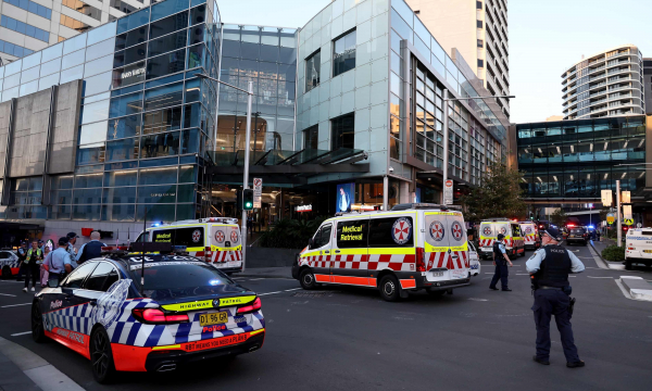 Tấn công bằng dao tại Australia, nghi phạm đã bị bắn hạ -0