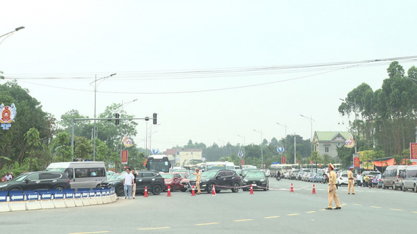 Không xảy ra tình trạng ùn tắc giao thông và TNGT nghiêm trọng khu vực Đền Hùng -1
