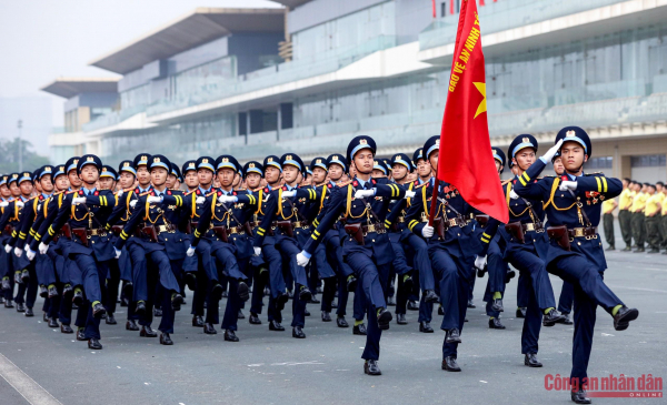 Grand parade shows honor, pride and strength of the Mobile Police Force takes place in Hanoi - 2