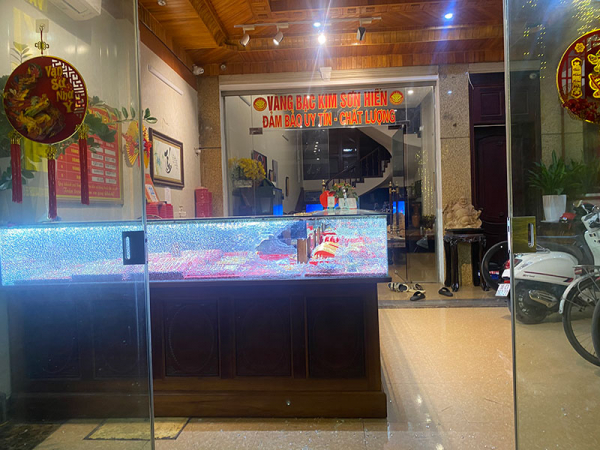 Bắt giữ đối tượng cướp tiệm vàng ở Can Lộc sau hơn 3 giờ gây án -1