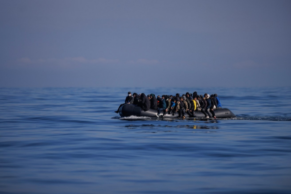 Nhiều người tị nạn thiệt mạng trên đường vượt biển đến Anh  -0