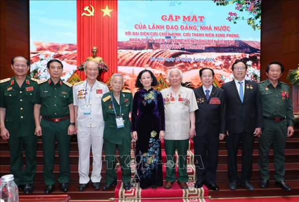 Lãnh đạo Đảng, Nhà nước gặp mặt cựu chiến binh, cựu thanh niên xung phong tham gia Chiến dịch Điện Biên Phủ -0