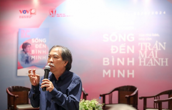 Ra mắt tự truyện “Sống đến bình minh”của nhà báo, nhà văn Trần Mai Hạnh -0