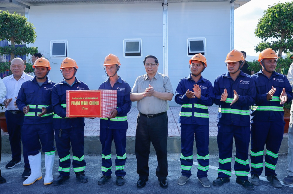Thủ tướng phát lệnh khai thác cao tốc Cam Lâm-Vĩnh Hảo và Diễn Châu-Bãi Vọt -0