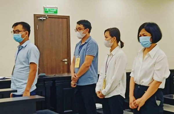 Nhận tiền “hoa hồng” của Việt Á, nhóm cán bộ bệnh viện lĩnh án tù -0
