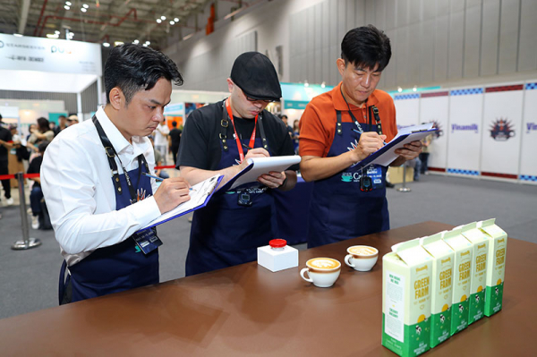 Vinamilk khẳng định vị thế trong pha chế tại đấu trường quốc tế Asia Latte Art Battle -0