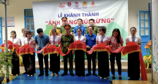 Học viện CSND trao tặng công trình điểm trường trị giá 500 triệu đồng tại Điện Biên -0