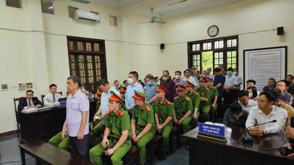 Xét xử cựu Bí thư Tỉnh ủy và cựu Chủ tịch tỉnh Lào Cai trong vụ khai thác trái phép hơn 1,5 triệu tấn quặng Apatit -0