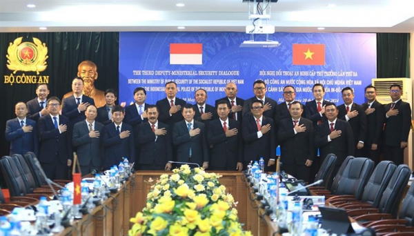 Vietnam, Indonesia further cooperate in tackling security challenges -0