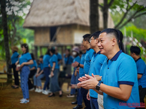 Công đoàn Cục truyền thông CAND chăm lo, hỗ trợ đoàn viên -1