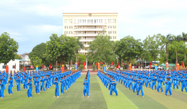 Hơn 16.000 chiến sĩ nghĩa vụ hoàn thành khoá huấn luyện tại Bộ Tư lệnh Cảnh sát cơ động -2