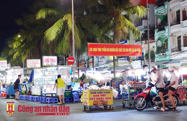 Lãnh đạo quận Ninh Kiều nói gì về việc giá thuê mặt bằng tăng gần 20 lần -0
