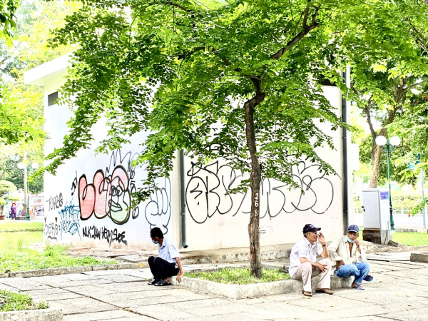 Vẽ bậy trên đường phố: Căn bệnh trầm kha chưa có thuốc đặc trị -0