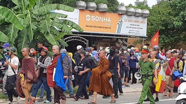 Cảnh báo việc người dân sốc nhiệt khi theo “đoàn sư” Thích Minh Tuệ qua địa bàn Thừa Thiên Huế -0