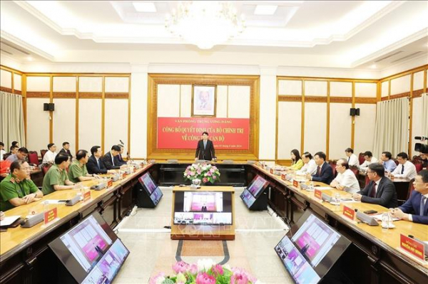 Thượng tướng Nguyễn Duy Ngọc được phân công giữ chức Chánh Văn phòng Trung ương Đảng -0