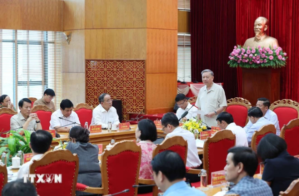 Chủ tịch nước: Cao Bằng cần thống nhất, đồng lòng, hành động quyết liệt -0