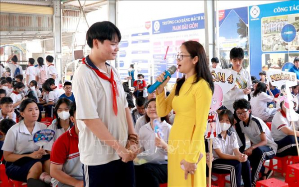 TP Hồ Chí Minh định hướng nghề nghiệp cho hơn 3.000 học sinh khối lớp 8, 9 -0