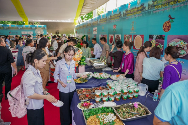 Nhiều lễ hội của Phật giáo - điểm nhấn tại Tuần lễ Festival nghệ thuật quốc tế Huế 2024 -0