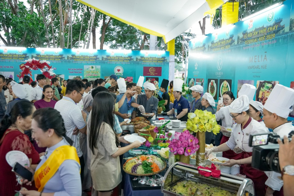 Nhiều lễ hội của Phật giáo - điểm nhấn tại Tuần lễ Festival nghệ thuật quốc tế Huế 2024 -0