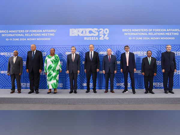 Xây dựng BRICS thành một cơ chế hợp tác đa phương kiểu mới -0