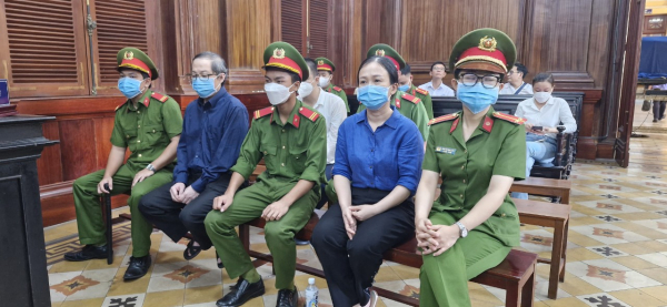 Cựu Giám đốc Bệnh viện Thủ Đức bị đề nghị 12 – 13 năm tù vì liên quan đến kit test Việt Á -0