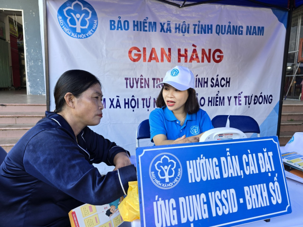 BHXH tỉnh Quảng Nam: Sáng tạo trong tuyên truyền chính sách BHXH, BHYT đến tiểu thương và người dân -0