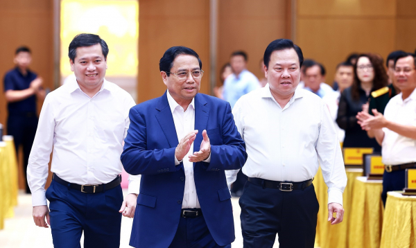 vna_potal_thu_tuong_chinh_phu_lam_viec_voi_doanh_nghiep_nha_nuoc_7432292.jpg -0