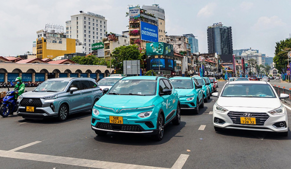 Giải pháp hỗ trợ doanh nghiệp kinh doanh taxi chuyển đổi sang xe điện -0