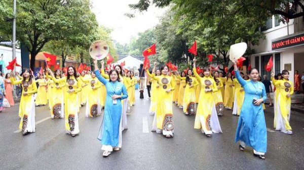 Hà Nội xây dựng lối sống “mỗi người vì mọi người, mọi người vì mỗi người”; -0