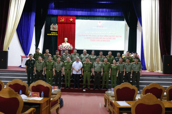 Tìm giải pháp nâng cao chất lượng giáo dục, đào tạo và nghiên cứu khoa học trong CAND -0