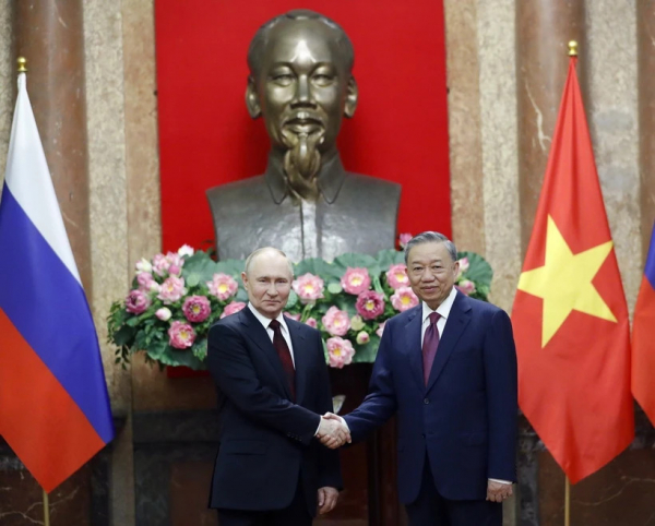 Tổng thống Nga Putin đánh giá chuyến thăm Việt Nam đạt hiệu quả -0