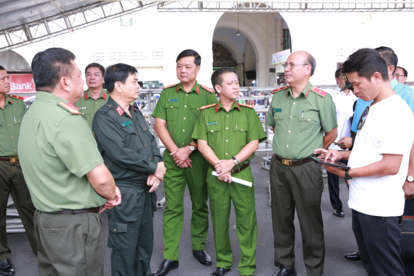 TP Hồ Chí Minh và Bà Rịa-Vũng Tàu: Sẵn sàng cho Lễ ra mắt lực lượng tham gia bảo vệ ANTT ở cơ sở -0