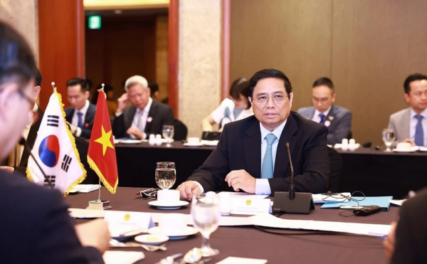 Vietnam wishes to enhance semiconductor, AI cooperation with RoK: PM -0