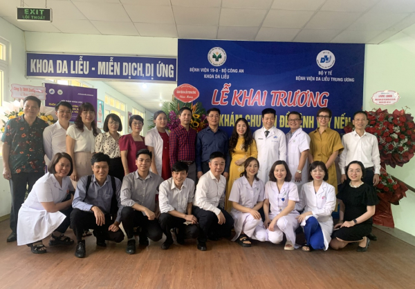 Khai trương phòng khám chuyên đề nhằm nâng cao hiệu quả khám, điều trị bệnh vảy nến tại Bệnh viện 19-8 -0