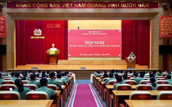 Công an tỉnh Hà Giang sơ kết công tác 6 tháng đầu năm -2