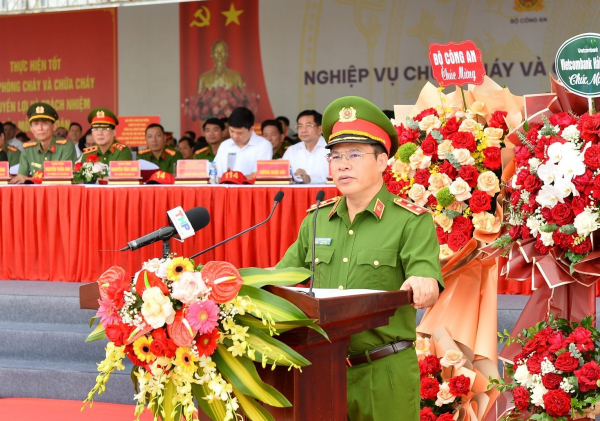 Khai mạc vòng chung kết Hội thi nghiệp vụ chữa cháy và cứu nạn, cứu hộ “Tổ liên gia an toàn PCCC” toàn quốc năm 2024 -0