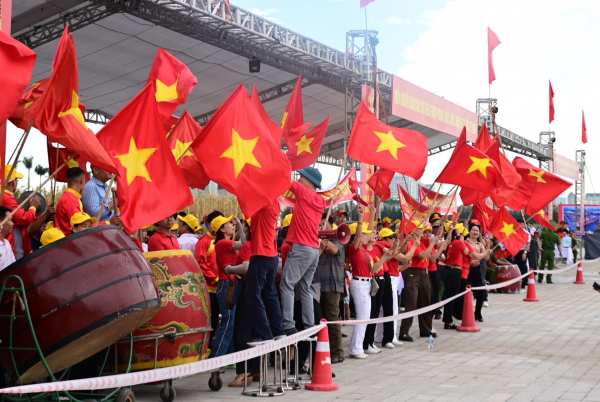 Sôi nổi Hội thi nghiệp vụ chữa cháy và cứu nạn, cứu hộ “Tổ liên gia an toàn PCCC” toàn quốc -0