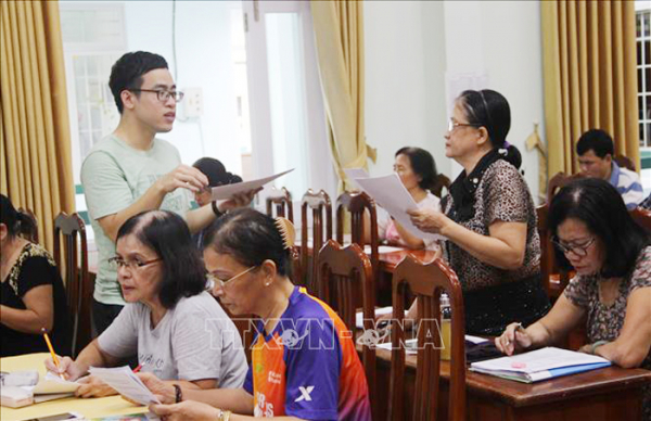 Lan tỏa phong trào nói tiếng Anh trong người dân Khánh Hòa -0