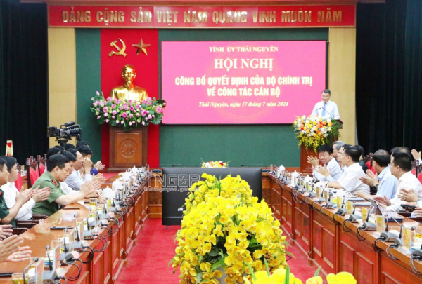 Đồng chí Trịnh Việt Hùng giữ chức Bí thư Tỉnh ủy Thái Nguyên -0