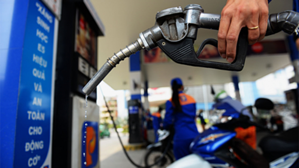 Thu hồi giấy phép của 2 thương nhân phân phối xăng dầu -0
