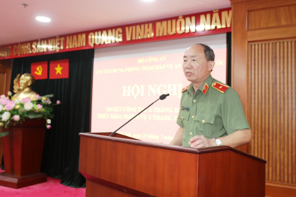 Tham mưu hiệu quả cho lãnh đạo Bộ và hướng dẫn kịp thời Công an các địa phương về công tác xây dựng phong trào -0