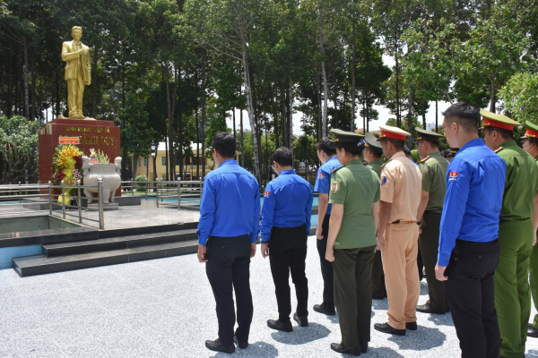 Tri ân các thương binh, bệnh binh, người có công nhân Ngày Thương binh Liệt sĩ 27/7 -0