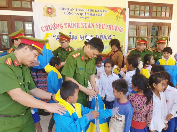 “Bốn không” ở vùng đất biên viễn -0