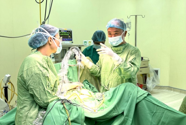 Bệnh viện 199 triển khai thành công kỹ thuật truyền ối cho sản phụ đầu tiên tại Miền Trung -0