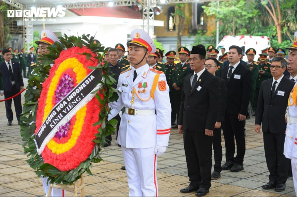 Các nhà lãnh đạo, đại diện các nước viếng Tổng Bí thư Nguyễn Phú Trọng tại Hà Nội -0