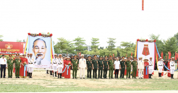 Trung đoàn Cảnh sát Cơ động Bắc Trung Bộ: Vinh dự đón nhận Huân chương Chiến công hạng Ba -0