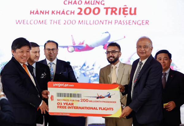 Vietjet chào đón hành khách thứ 200 triệu, công bố đường bay mới Ahmedabad (Ấn Độ) – Đà Nẵng -0